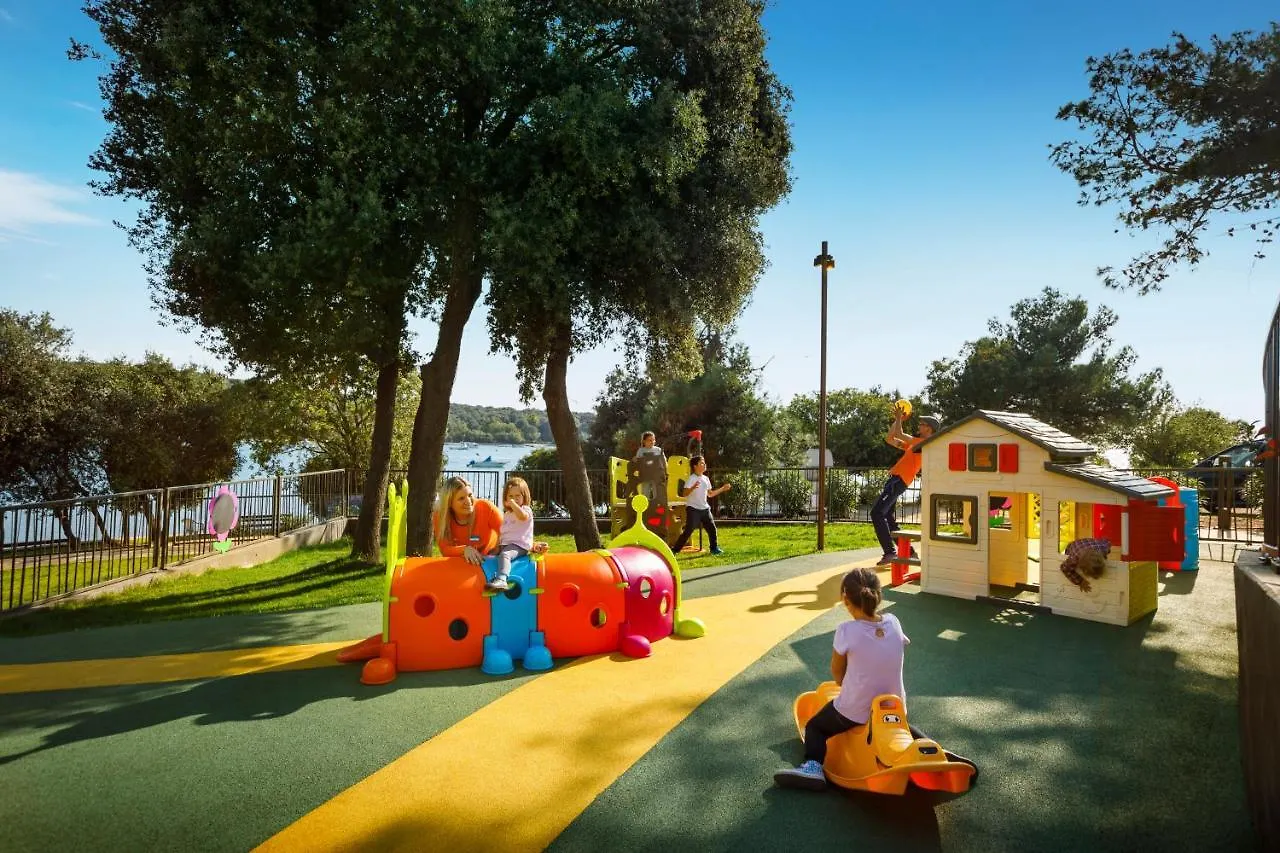 ***** Holiday park Maistra Camping Vestar Mobile Homes Rovinj Croatia
