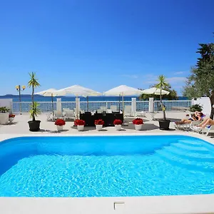 Triana-adults Only Kroatien